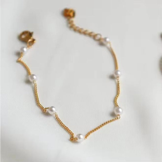 Royale Grace Anklet